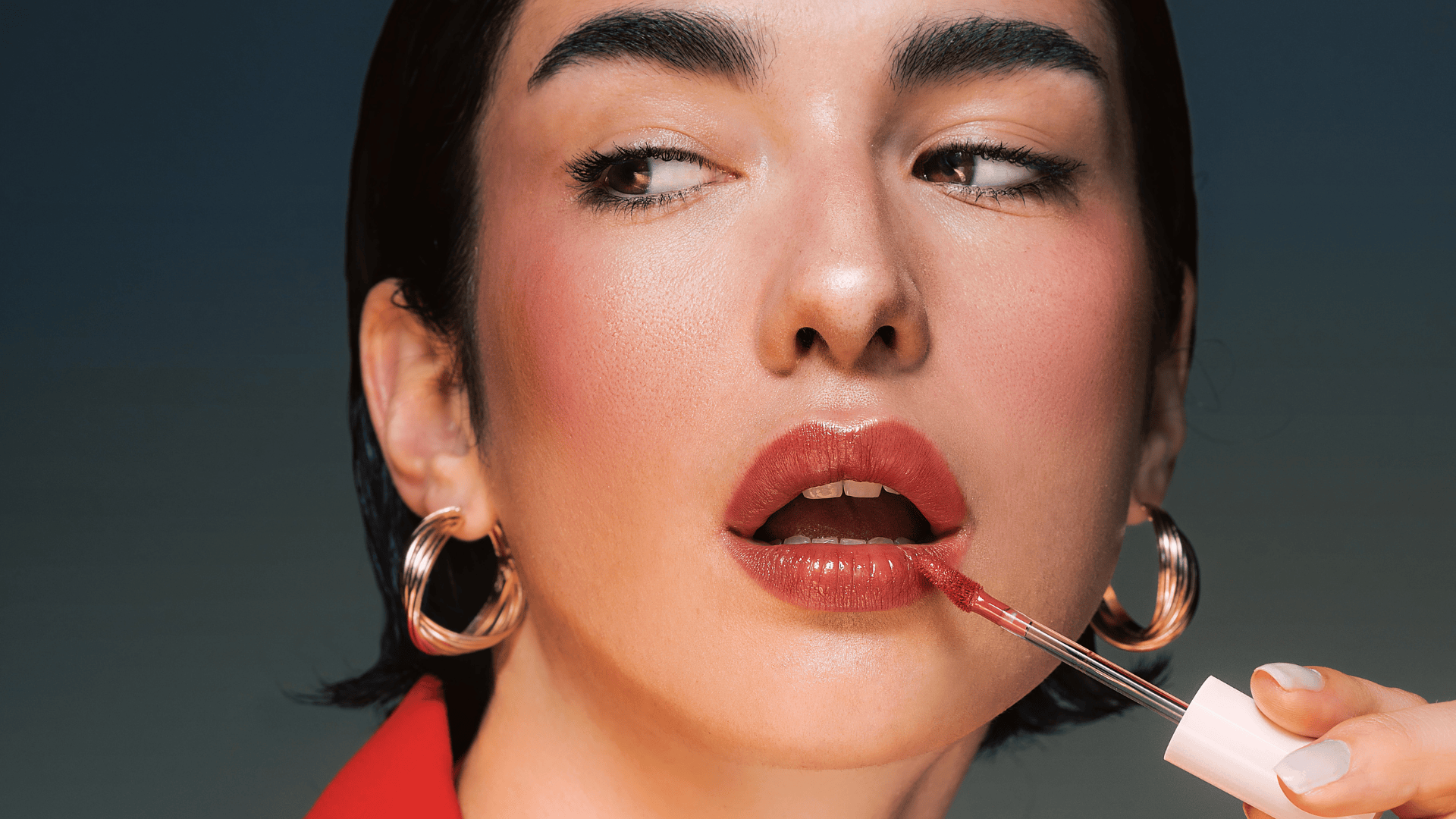 Lip Bloom Oil & Tint | Tinta de labios hidratante | Tono Clover Club