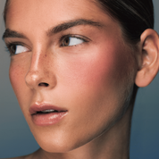 Dream Paint Blush Ibiza colorete líquido makeup look