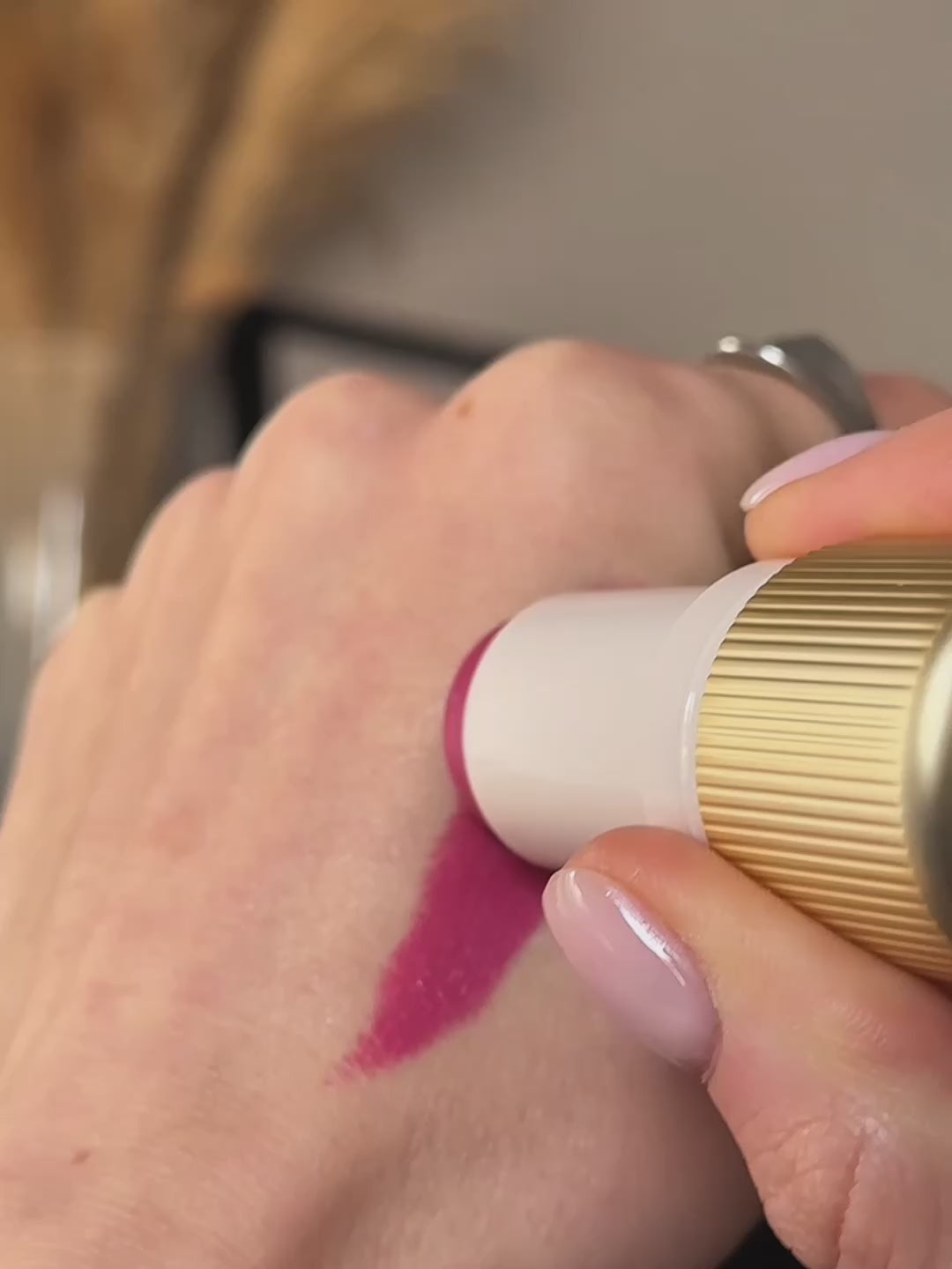Flush & Bloom Stick Blush vídeo aplicación